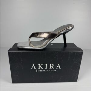 AKIRA Umberta Silver Metallic Square Toe Thong Mule Heels NIB Size 7 & 7.5
